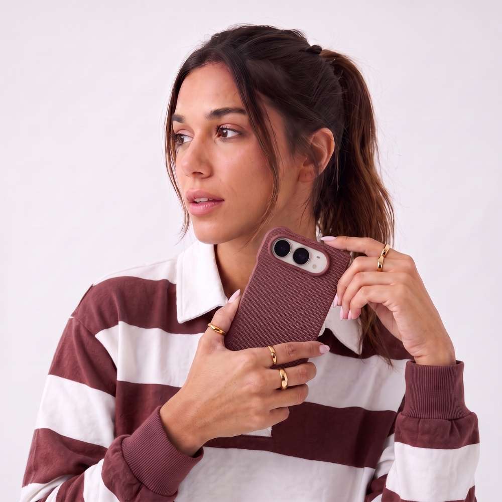 Funda Trenzada Magbattery para iPhone Duo en color Marron, vista 3 de 5